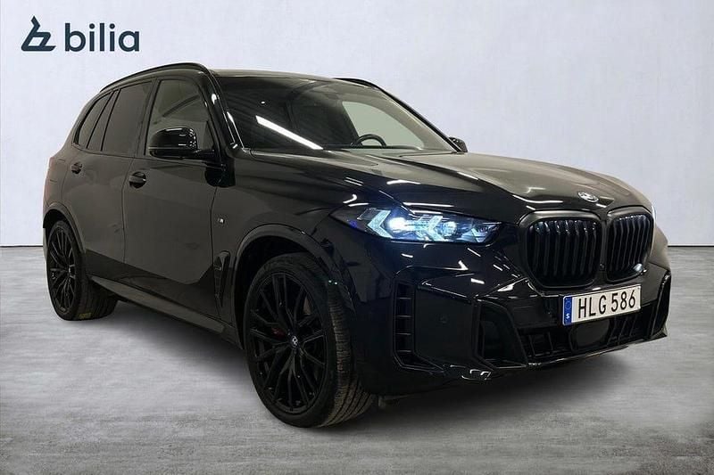 Begagnad BMW X5 Comfort Edition 490 HK (360 kW) 2023 Svart SUV