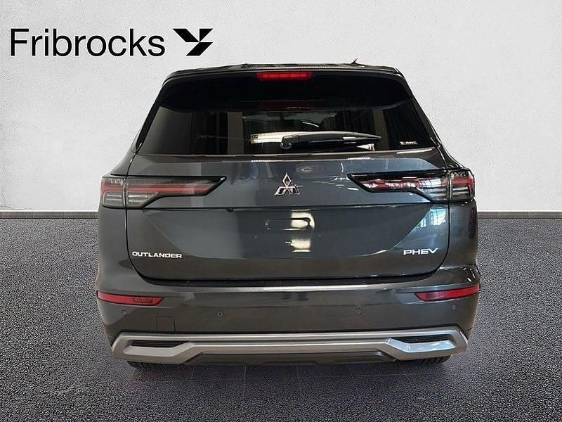 Ny Mitsubishi Outlander P-HEV Instyle 306 HK (225 kW) 2025 Grå SUV