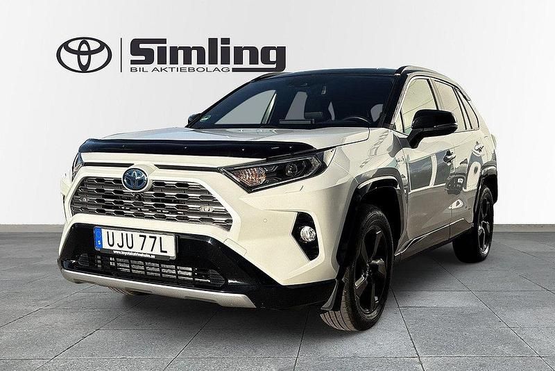 Vit Begagnad 2019 Toyota RAV4 Hybrid Style SUV | 314 900 kr (Marknadspris) - Bild 1/4