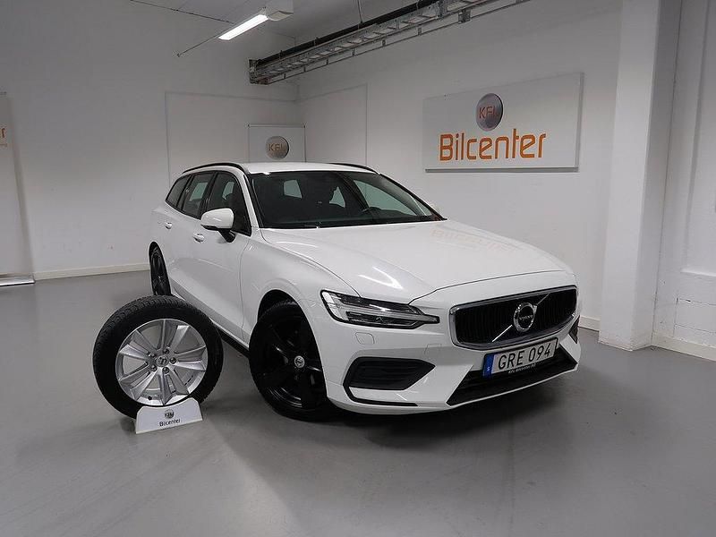 Vit Begagnad 2018 Volvo V60 Kombi | 219 900 kr (Marknadspris) - Bild 1/3