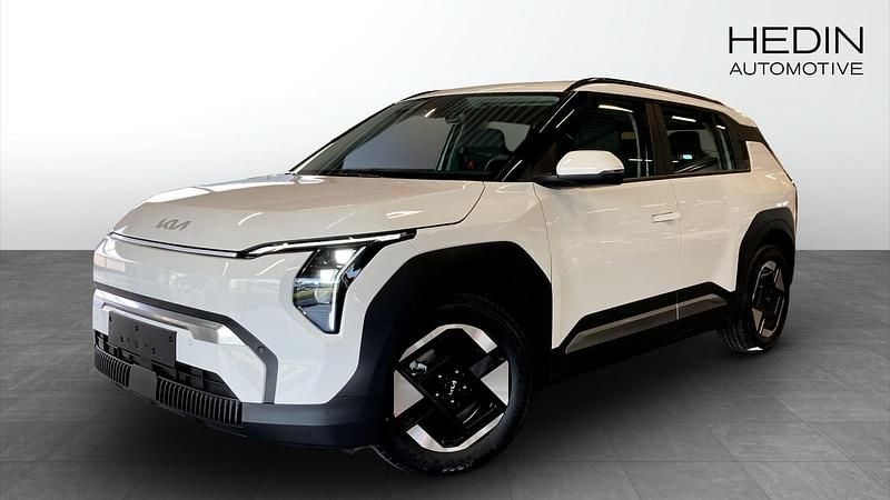 Vit (white) Ny 2025 Kia EV3 SUV | 459 390 kr (Marknadspris) - Bild 1/4