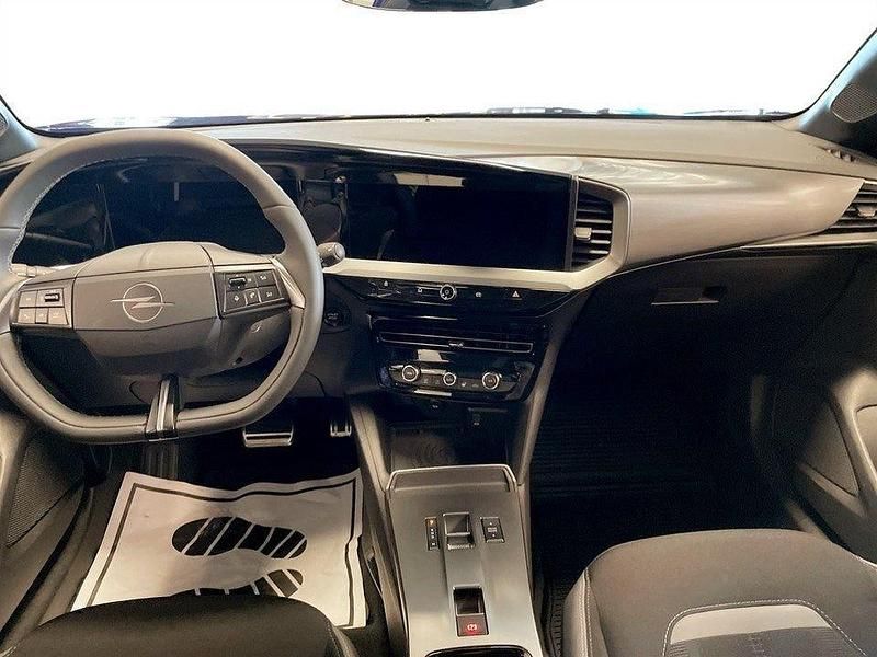 Begagnad Opel Mokka 136 HK (100 kW) 2025 Blå SUV