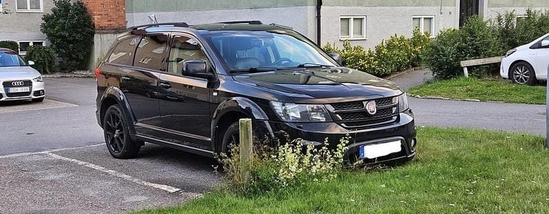 Svart Begagnad 2015 Fiat Freemont SUV | 80 000 kr (Bra pris) - Bild 1/4