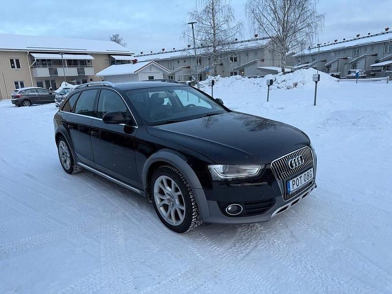 Begagnad Audi A4 Allroad 177 HK (130 kW) 2013 Kombi
