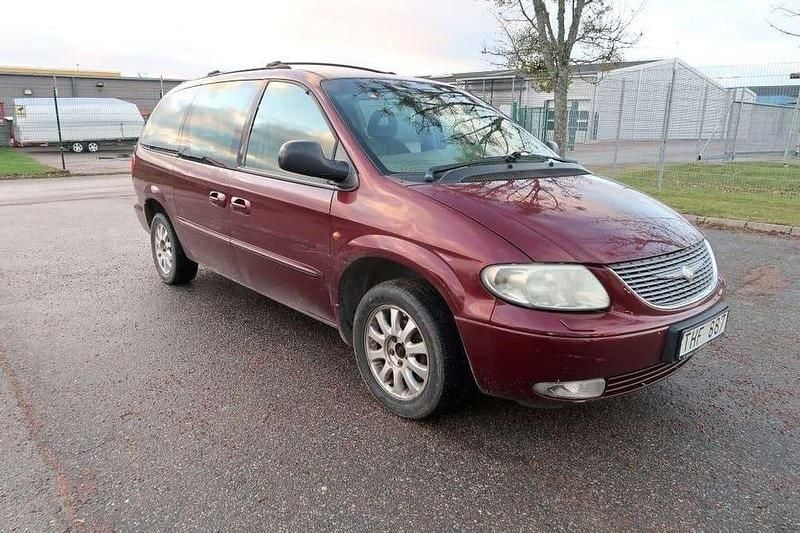 Mörkröd Begagnad 2002 Chrysler Grand Voyager Minibuss | 12 500 kr (Superpris) - Bild 1/4