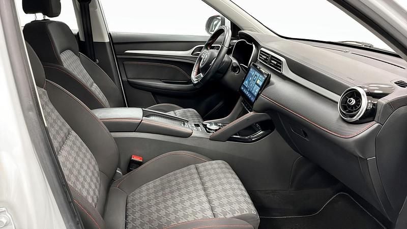 Begagnad MG ZS Comfort 114 kW (156 HK) 2022 Vit SUV