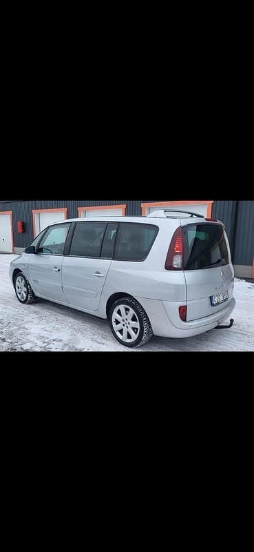 Begagnad Renault Grand Espace 170 HK (125 kW) 2006 Minibuss