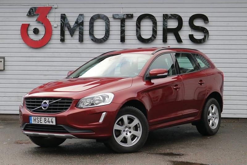 Röd Begagnad 2017 Volvo XC60 Standard SUV | 179 900 kr (Superpris) - Bild 1/4