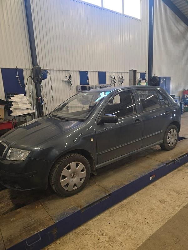 Begagnad 2006 Skoda Fabia | 18 000 kr (Marknadspris) - Bild 1/1