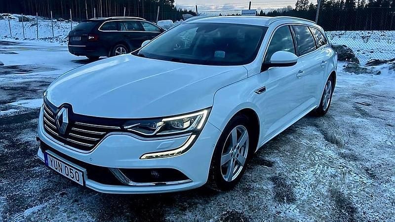 Begagnad Renault Talisman GrandTour 160 HK (117 kW) 2017 Vit Kombi