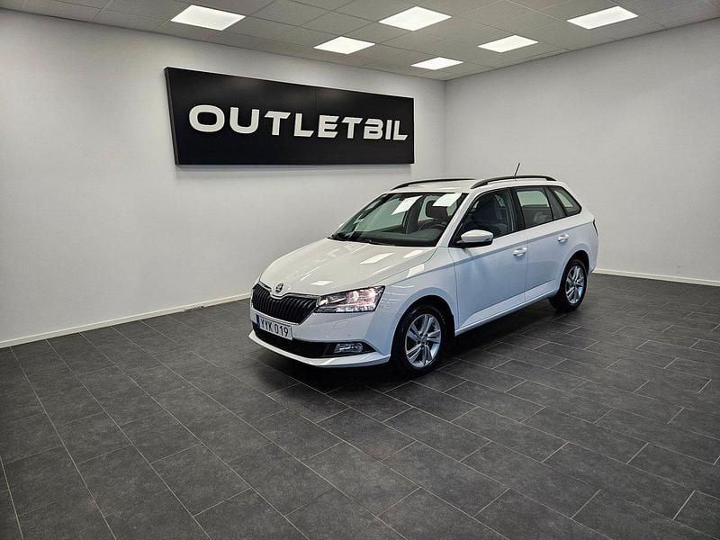 Vit Begagnad 2019 Skoda Fabia Style Kombi | 149 900 kr (Marknadspris) - Bild 1/4