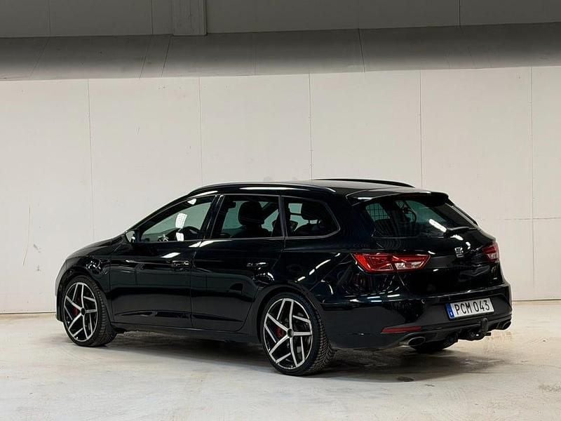 Begagnad Seat Leon ST CUPRA 290 HK (213 kW) 2016 Svart Kombi