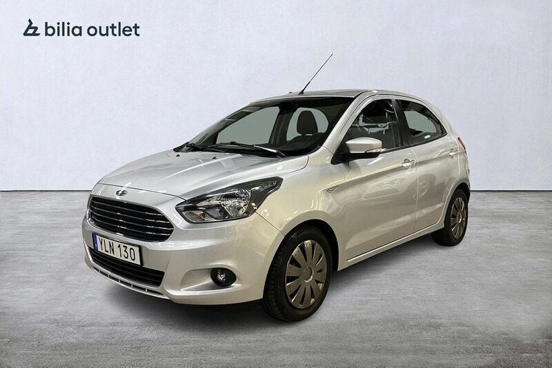 Grå Begagnad 2016 Ford Ka Plus Trend Halvkombi | 84 900 kr - Bild 1/3