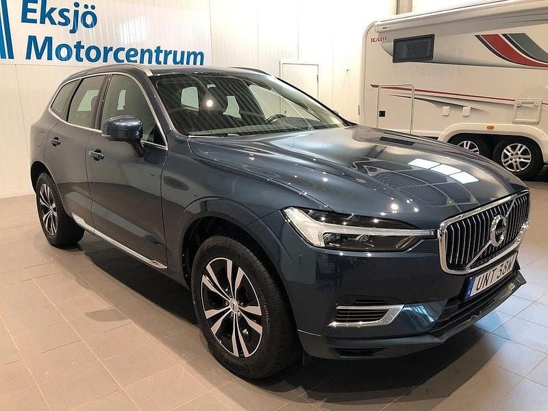 Mörkblå Begagnad 2021 Volvo XC60 Inscription SUV | 379 900 kr (Bra pris) - Bild 1/4