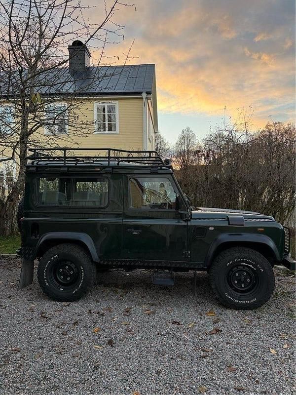 Begagnad 2003 Land Rover Defender Kombi | 329 000 kr (Superpris) - Bild 1/4
