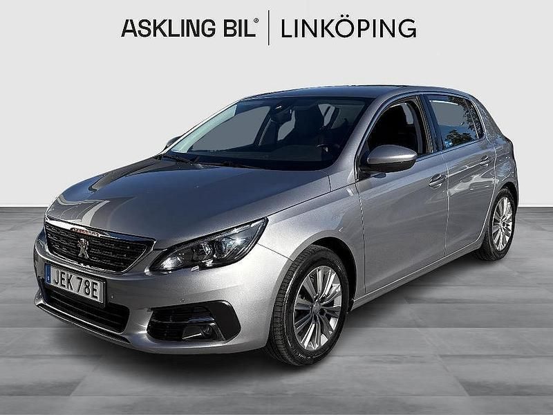 Grå Begagnad 2020 Peugeot 308 Allure Halvkombi | 165 000 kr (Marknadspris) - Bild 1/4