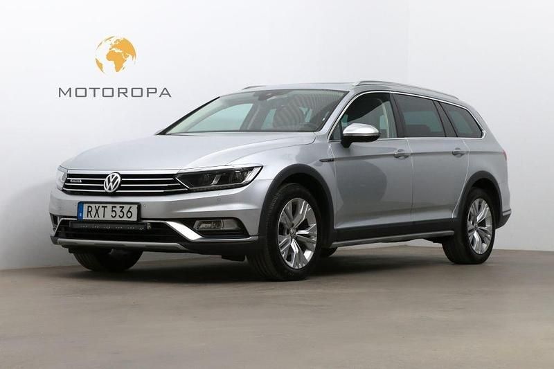 Silver Begagnad 2018 VW Passat Alltrack Kombi | 189 000 kr (Marknadspris) - Bild 1/4