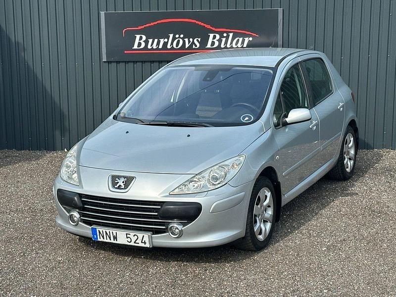 Silver Begagnad 2006 Peugeot 307 Halvkombi | 28 800 kr (Marknadspris) - Bild 1/4
