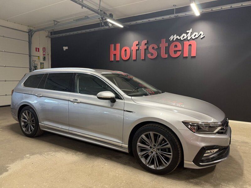 Silver Begagnad 2021 VW Passat GT Kombi | 309 900 kr (Marknadspris) - Bild 1/4