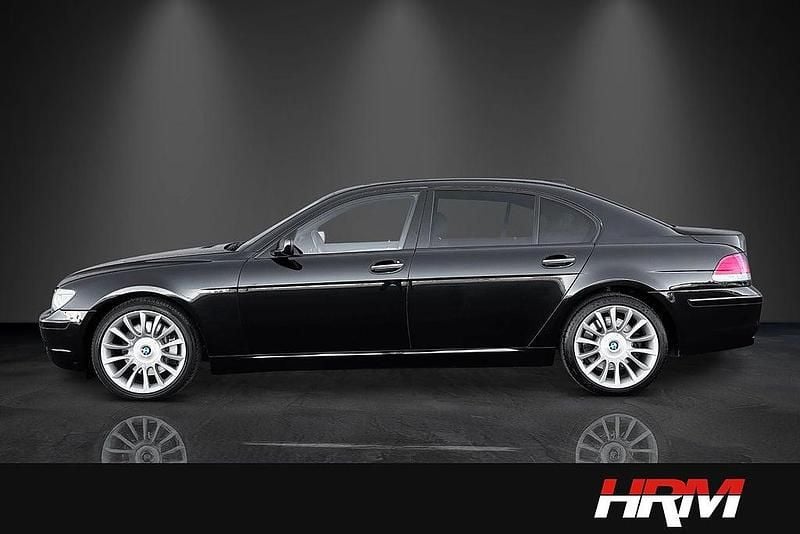 Begagnad BMW 760L 445 HK (327 kW) 2006 Svart Sedan