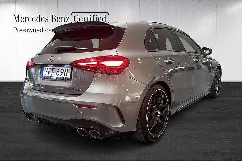 Begagnad Mercedes A45 AMG AMG 422 HK (310 kW) 2024 Grå Halvkombi