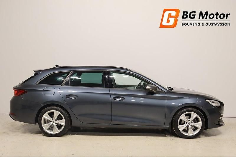 Begagnad Seat Leon ST FR 150 HK (110 kW) 2021 Grå Kombi