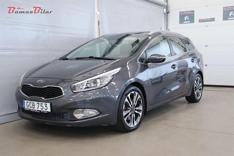 Grå Begagnad 2015 Kia Ceed Sportswagon Comfort Kombi | 79 900 kr (Marknadspris) - Bild 1/4