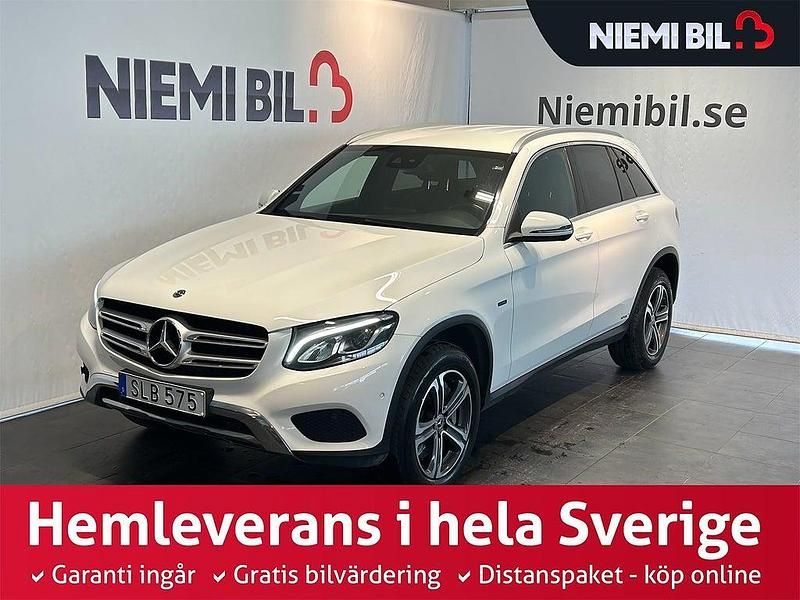 Begagnad Mercedes GLC350 327 HK (240 kW) 2018 Vit SUV