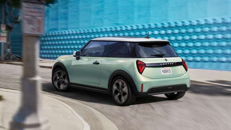 Begagnad Mini Cooper 136 HK (100 kW) 2024 Halvkombi