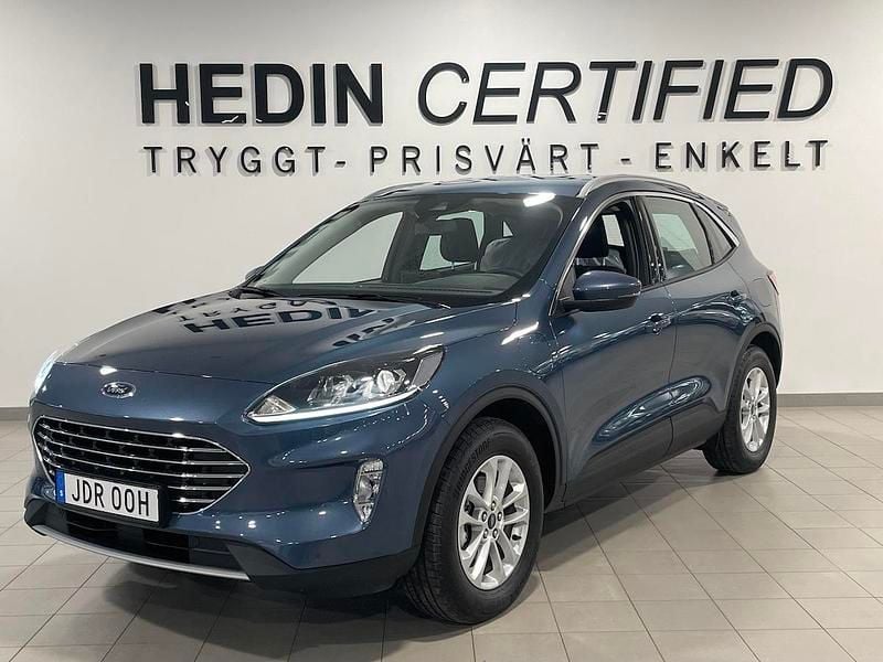 Blå (blue) Begagnad 2022 Ford Kuga Titanium SUV | 259 900 kr (Marknadspris) - Bild 1/4