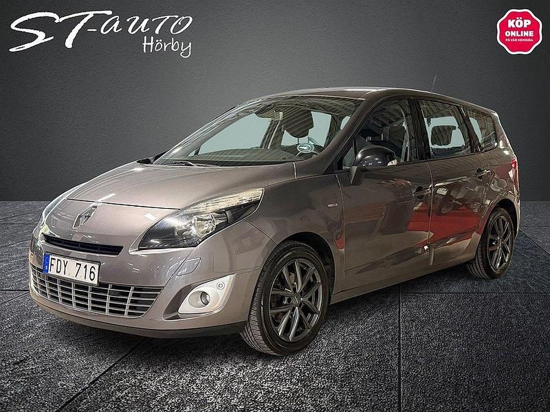 Grå (grå metallic) Begagnad 2011 Renault Grand Scénic III Bose Edition Minibuss | 69 900 kr (Lite dyr) - Bild 1/4
