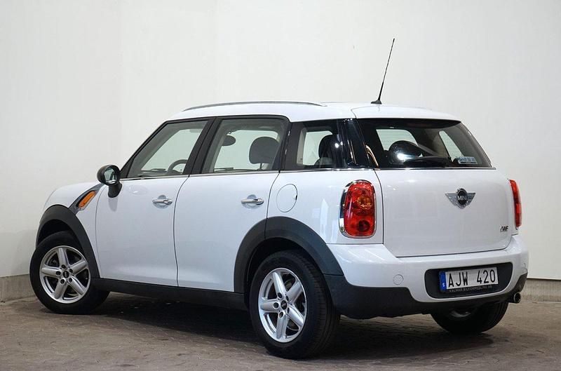 Begagnad Mini One Countryman 98 HK (72 kW) 2011 Vit SUV
