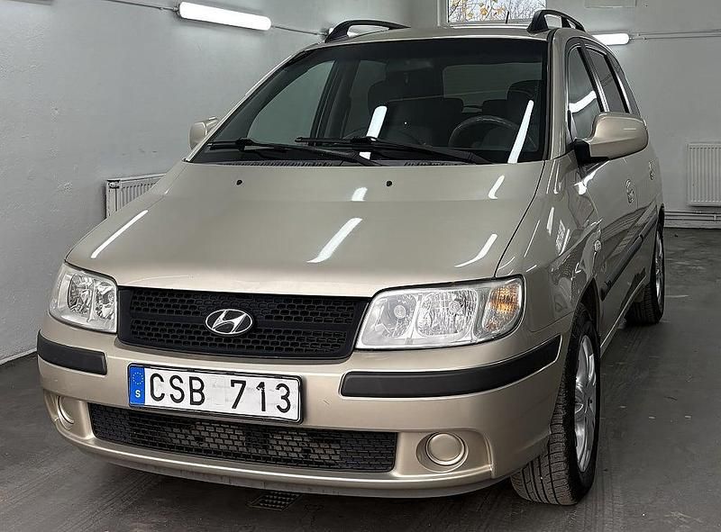 Ljusbrun Begagnad 2007 Hyundai Matrix Minibuss | 23 800 kr (Bra pris) - Bild 1/4