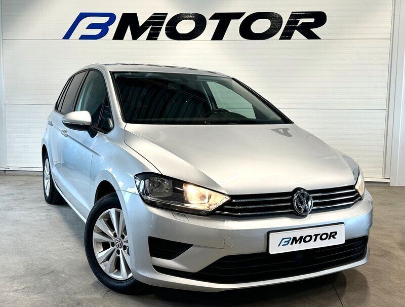 Silver Begagnad 2015 VW Golf VII Halvkombi | 139 900 kr (Marknadspris) - Bild 1/4