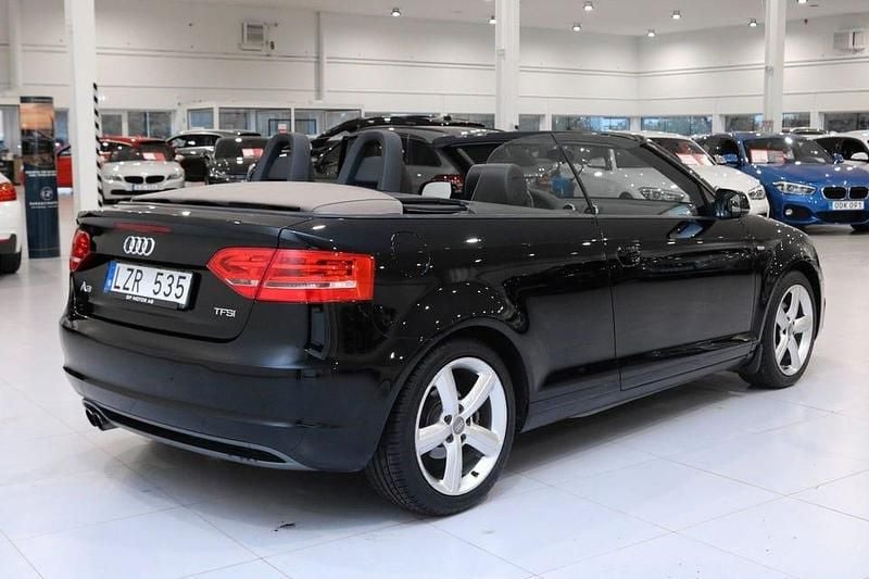 Begagnad Audi A3 S-Line 160 HK (117 kW) 2012 Svart Halvkombi