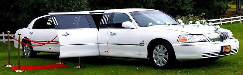 Begagnad 2005 Lincoln Town Car | 3 000 kr - Bild 1/2