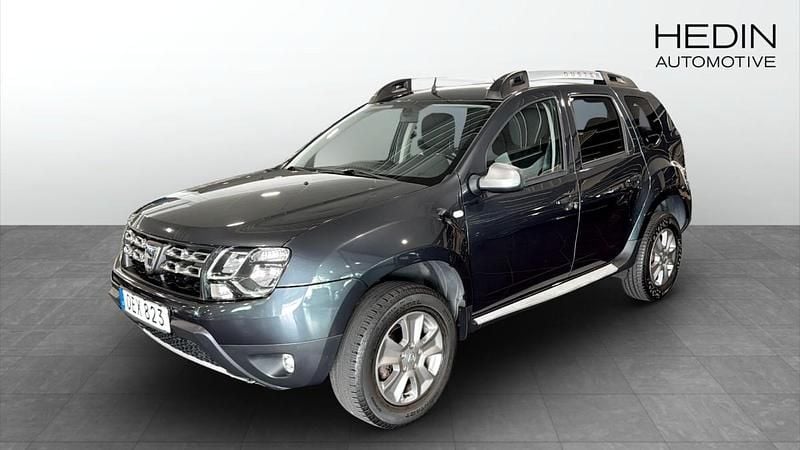 Grå metallic Begagnad 2017 Dacia Duster SUV | 119 900 kr (Marknadspris) - Bild 1/4