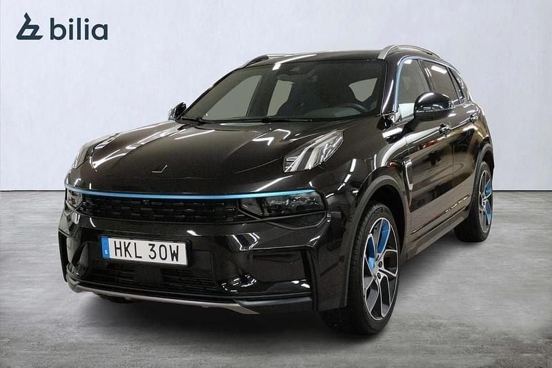 Svart Begagnad 2023 Lynk & Co 01 SUV | 309 000 kr (Marknadspris) - Bild 1/3