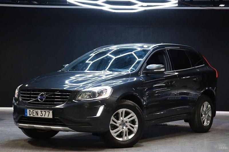 Grå Begagnad 2014 Volvo XC60 Momentum SUV | 119 900 kr (Marknadspris) - Bild 1/4