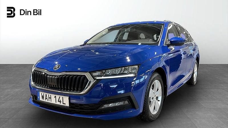 Begagnad Skoda Octavia Ambition 150 HK (110 kW) 2023 Blå Kombi