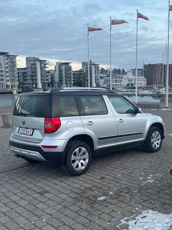 Begagnad Skoda Yeti Outdoor 150 HK (110 kW) 2016 SUV