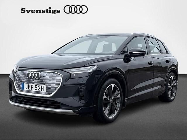 Svart Begagnad 2022 Audi Q4 e-tron Proline SUV | 269 600 kr (Lite dyr) - Bild 1/4