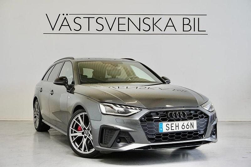 Grå Begagnad 2022 Audi A4 Competition Kombi | 409 000 kr (Marknadspris) - Bild 1/4