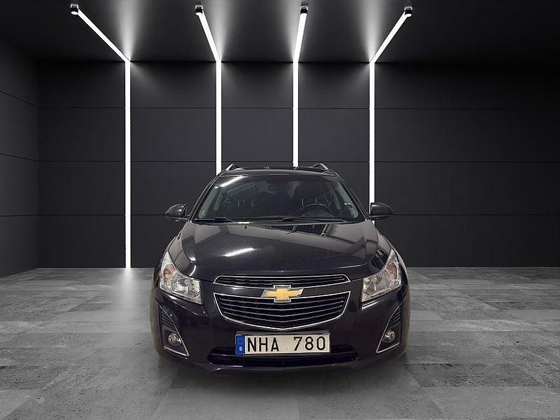 Begagnad Chevrolet Cruze 124 HK (91 kW) 2013 Svart Kombi
