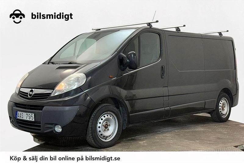 Svart Begagnad 2012 Opel Vivaro Van | 89 900 kr (Marknadspris) - Bild 1/3