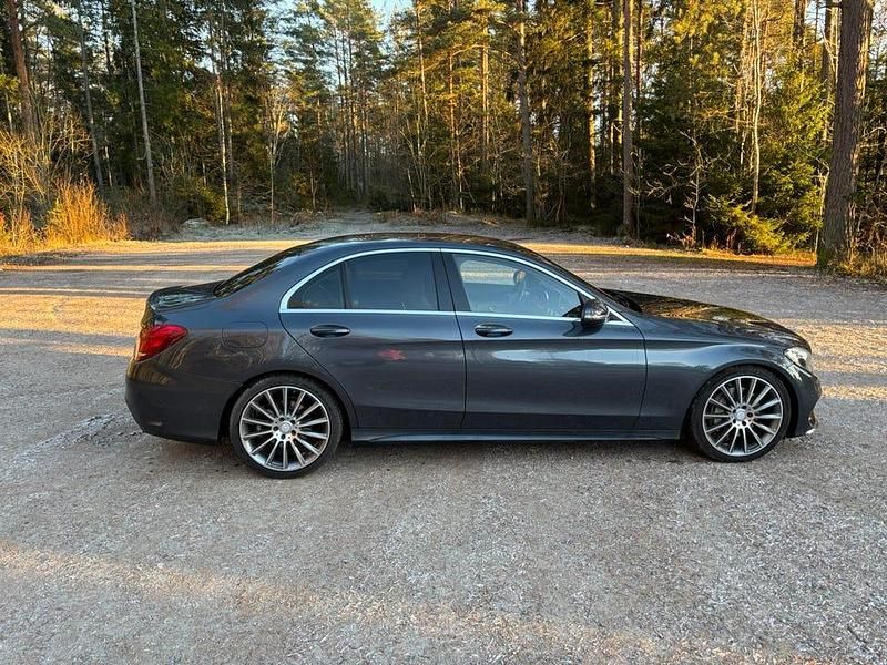 Begagnad 2016 Mercedes C250 Sedan | 184 000 kr (Bra pris) - Bild 1/4