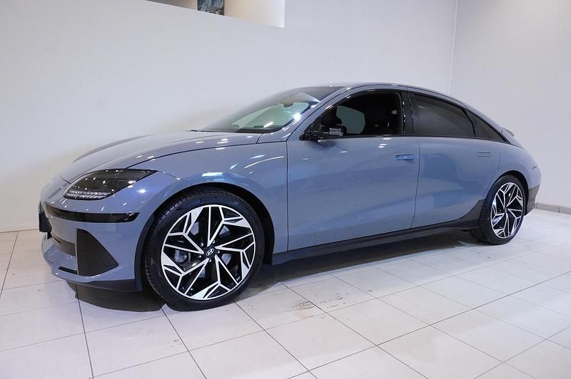 Begagnad Hyundai Ioniq 6 Advanced 167 kW (228 HK) 2023 Blå Sedan
