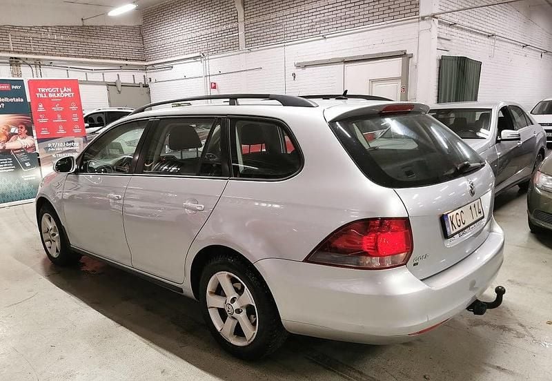 Begagnad VW Golf 102 HK (75 kW) 2009 Silver Kombi
