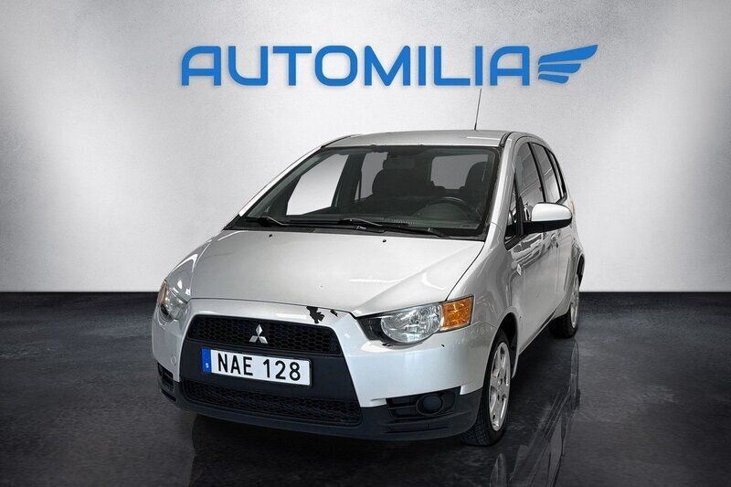 Silver Begagnad 2009 Mitsubishi Colt Halvkombi | 22 900 kr (Marknadspris) - Bild 1/4