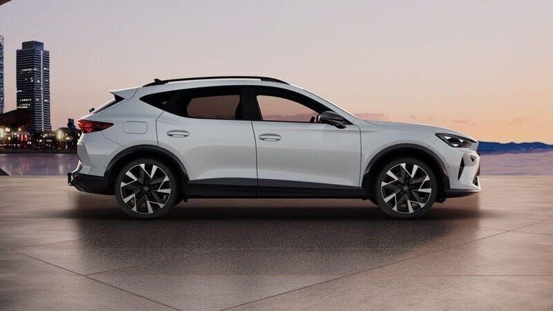 Vit (glacial white metallic) Ny 2025 Cupra Formentor VZ SUV | 527 500 kr (Bra pris) - Bild 1/3